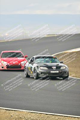 media/Jan-26-2025-CalClub SCCA (Sun) [[cfcea7df88]]/Group 1/Race/